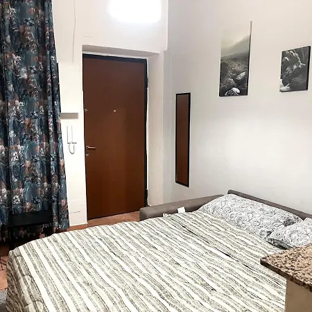 Appartement Viale Monza - Duomo Milaan